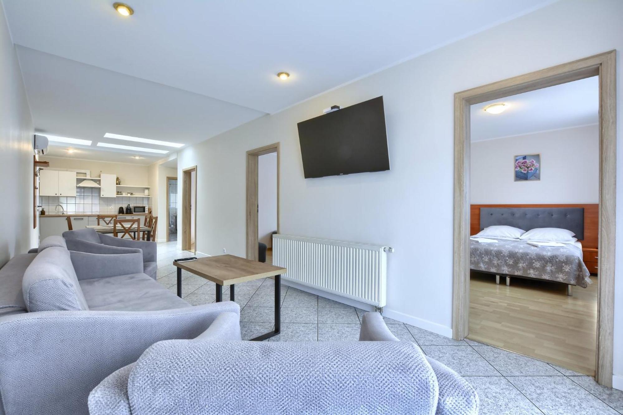 Apartamenty Rodzinne Zdrojowe Kudowa-Zdrój Exterior foto