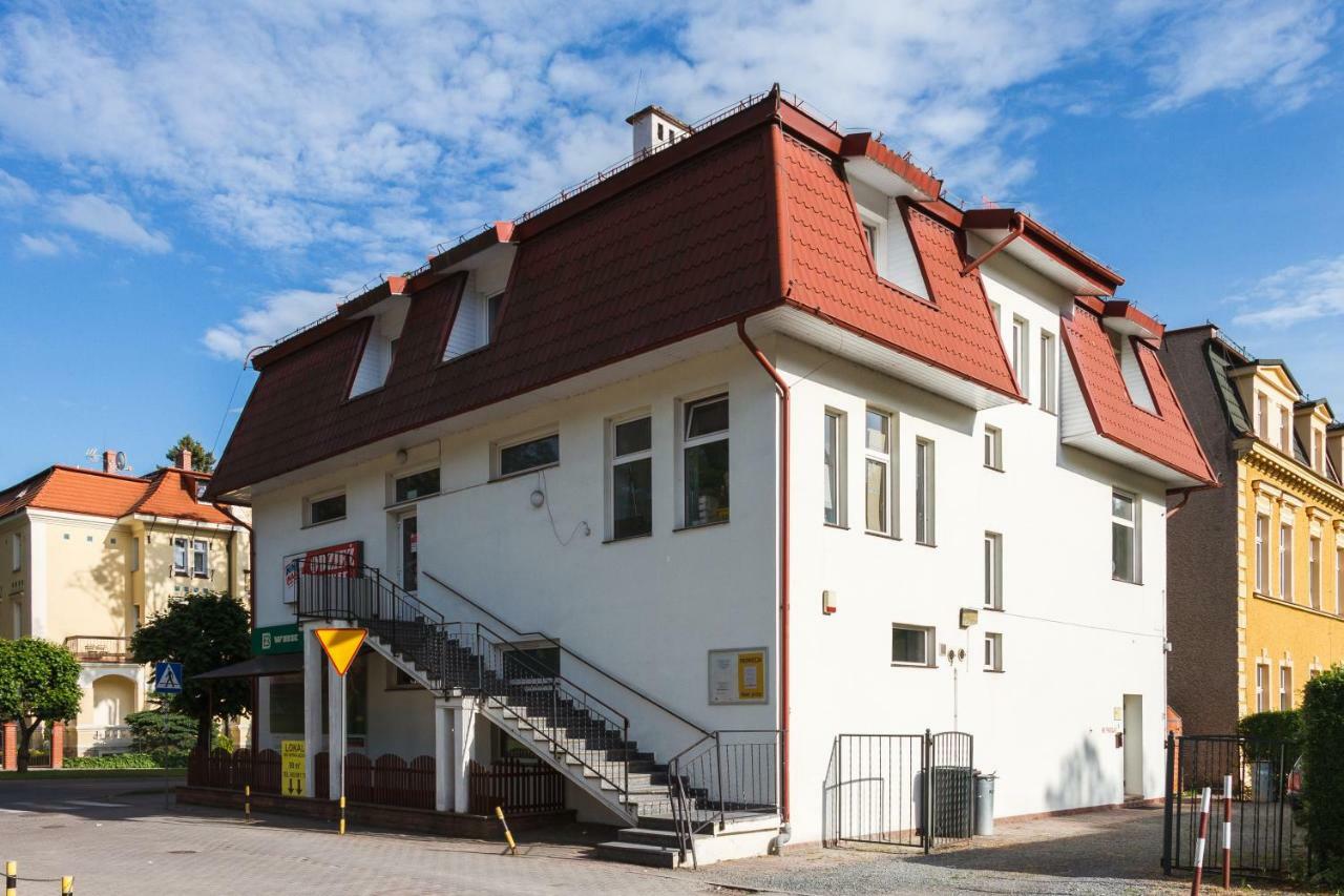 Apartamenty Rodzinne Zdrojowe Kudowa-Zdrój Exterior foto