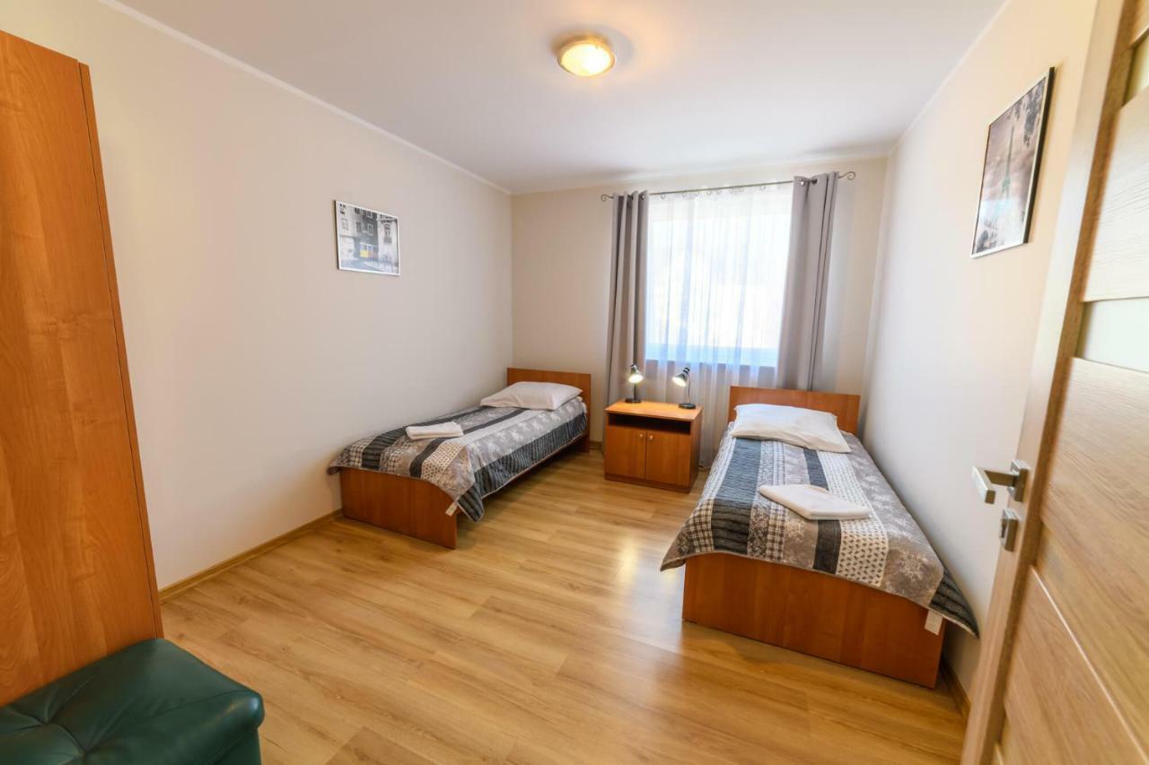 Apartamenty Rodzinne Zdrojowe Kudowa-Zdrój Exterior foto