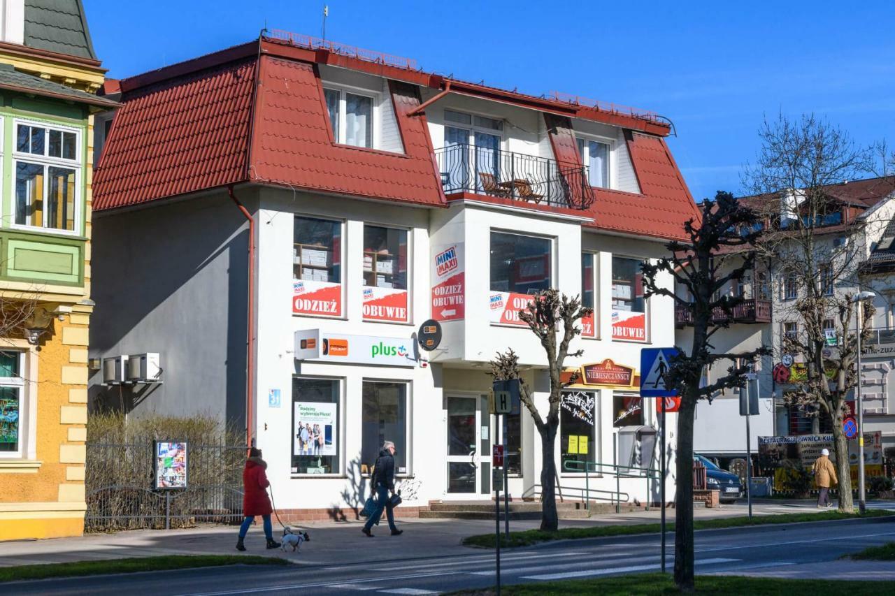 Apartamenty Rodzinne Zdrojowe Kudowa-Zdrój Exterior foto